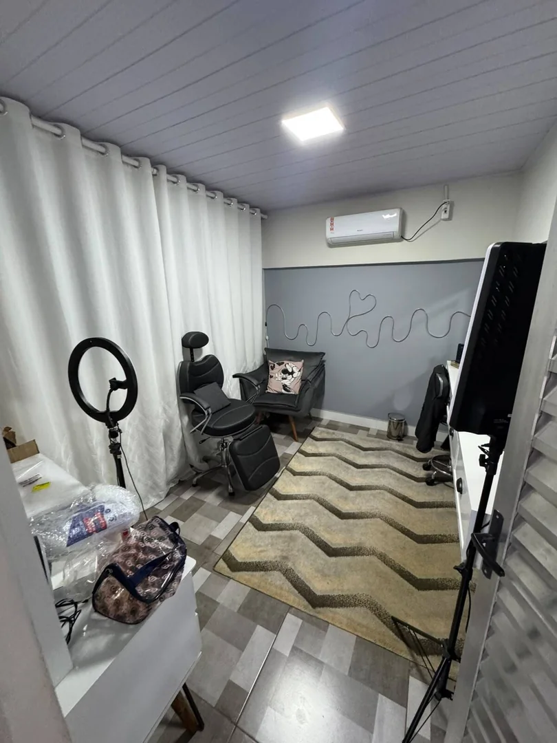 Casa Comercial com Studio à Venda em Porto Nacional-TO — Miniatura 15