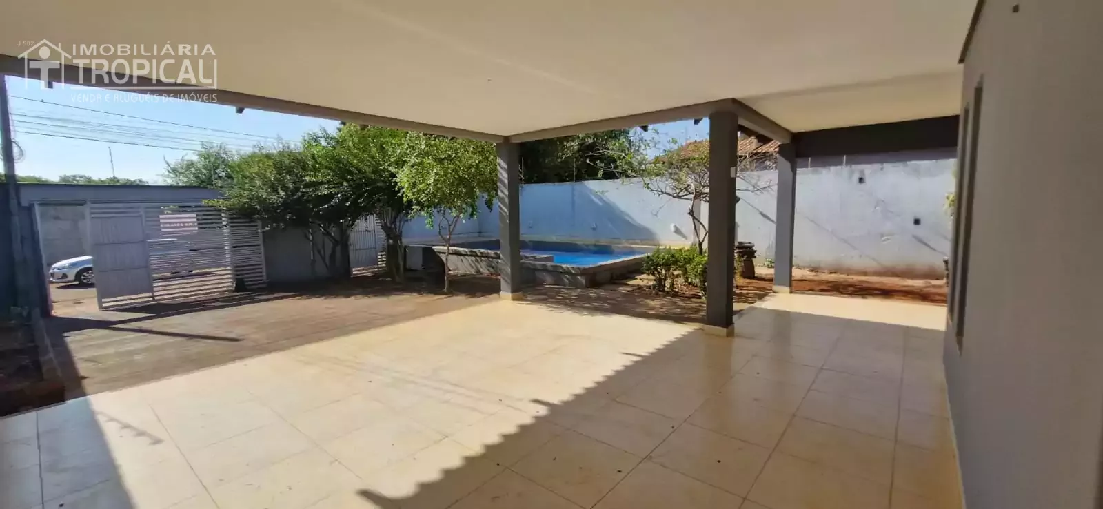 Aluga-se casa com piscina no setor Nova Capital em Porto Nacional-To. — Miniatura 7