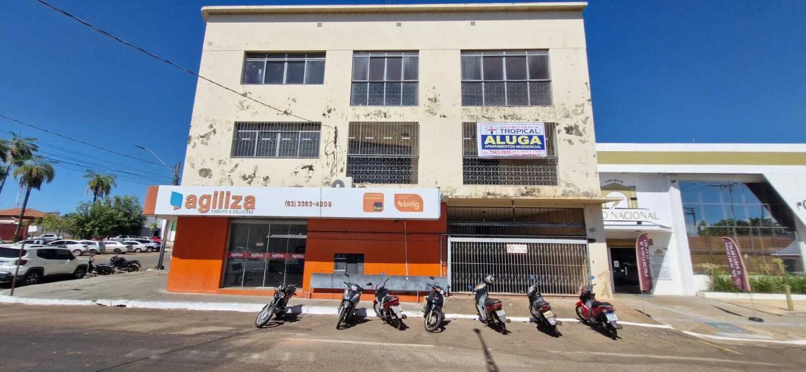 ALUGA-SE PRÉDIO  RESIDENCIAL  NO CENTRO DE PORTO NACIONAL- TO — Miniatura 4