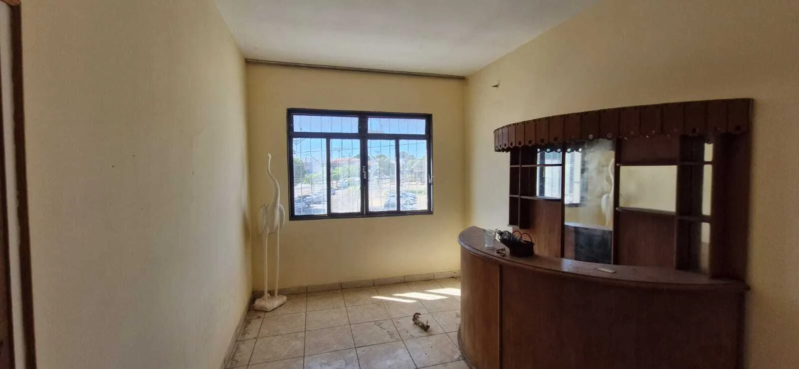 ALUGA-SE PRÉDIO  RESIDENCIAL  NO CENTRO DE PORTO NACIONAL- TO — Miniatura 7