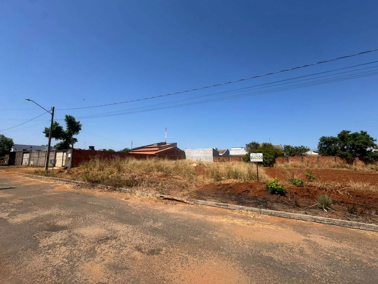 Vendo lote Residencial Localizado no setor Guaxupe em Porto Nacional-TO. — Miniatura 5