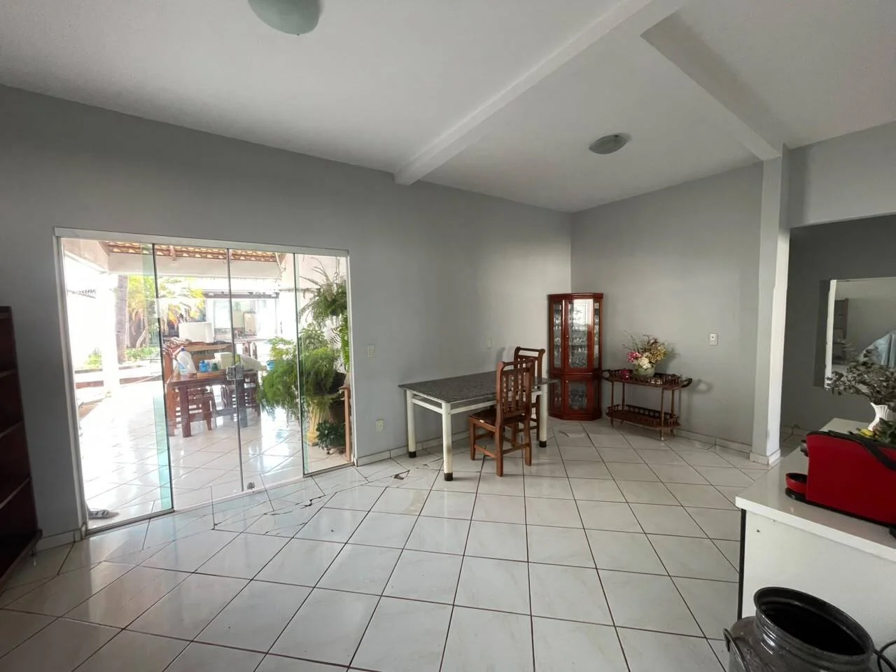 Excelente Casa no Setor Aeroporto, Porto Nacional-TO – Terreno Amplo de 600m² — Miniatura 9