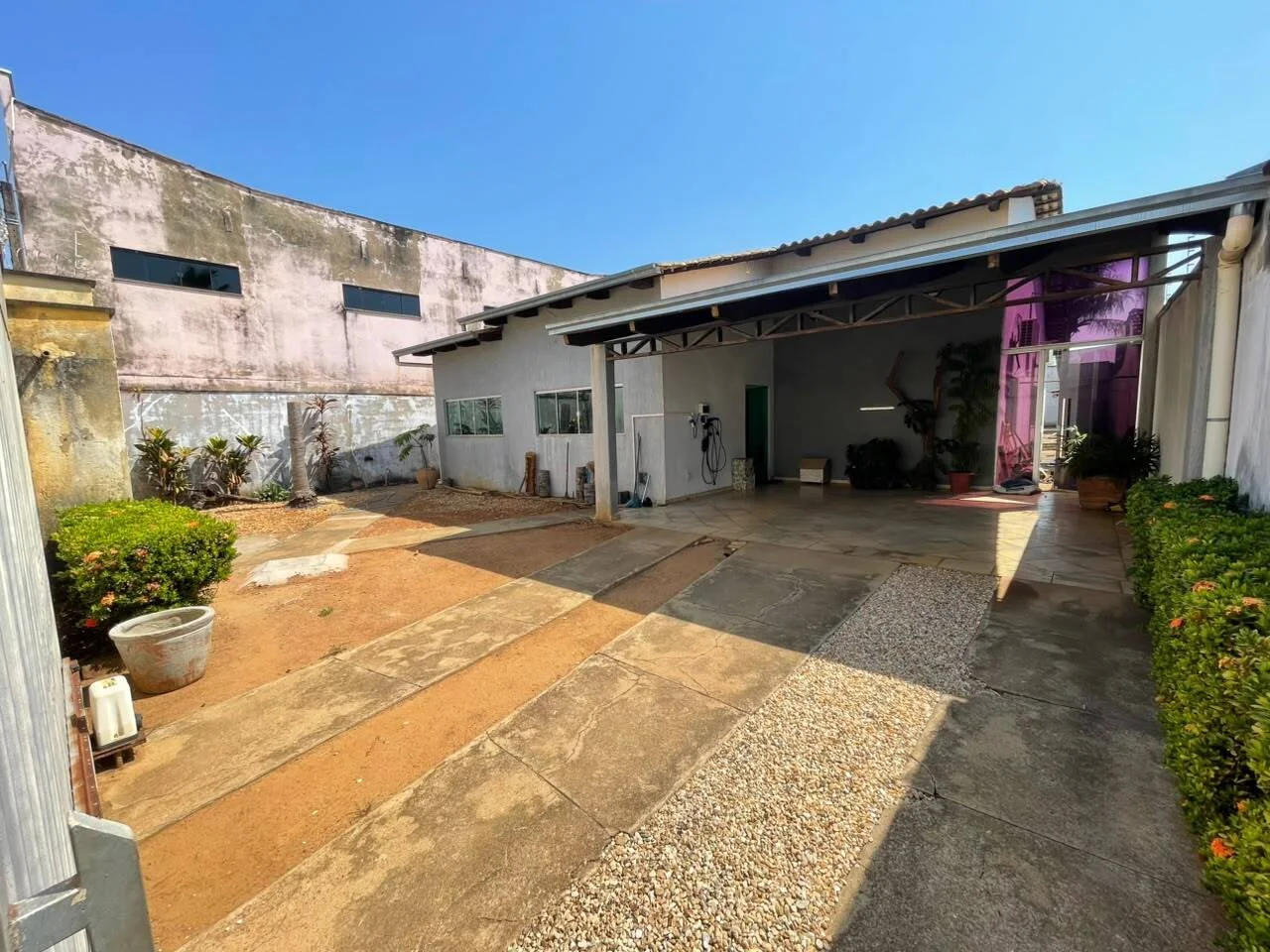 Excelente Casa no Setor Aeroporto, Porto Nacional-TO – Terreno Amplo de 600m² — Miniatura 6