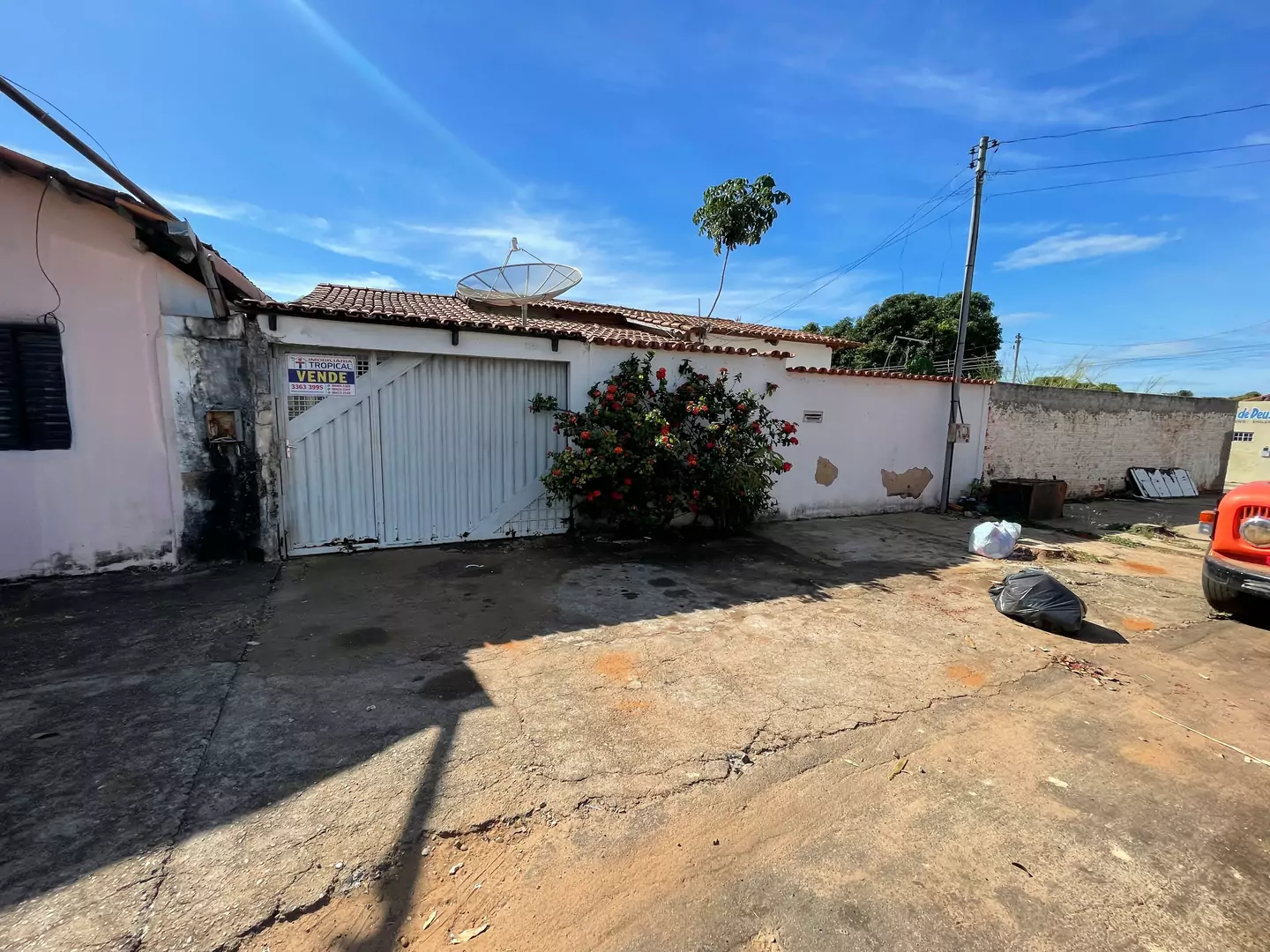 Vendo casa de 03 quartos localizado no Setor Jardim Brasilia em Porto Nacional-TO — Miniatura 2