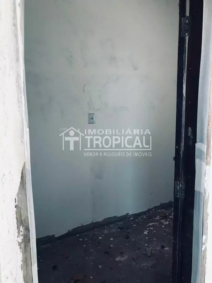 Vende-se casa inacabada bem localizada em Porto Nacional-To. — Miniatura 13