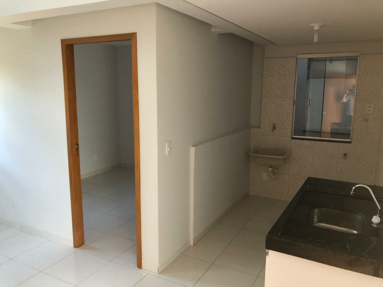 Aluga-se apt. de 02 quartos no Residencial Primavera no setor Ype ao lado da UFT. — Miniatura 9