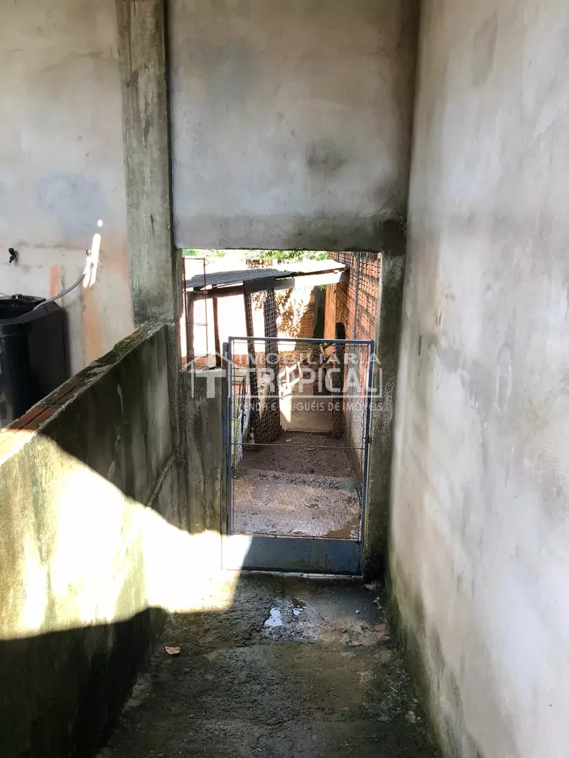 Vende-se casa no setor Vila Nova bem localizada em Porto Nacional-TO. — Miniatura 40