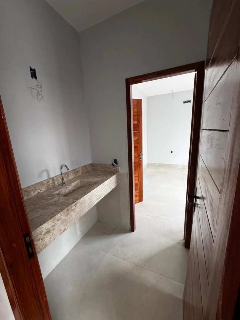 Vendo casa de alto Padrao, Localizada no setor das Mansoes em Porto Nacional-TO — Miniatura 12