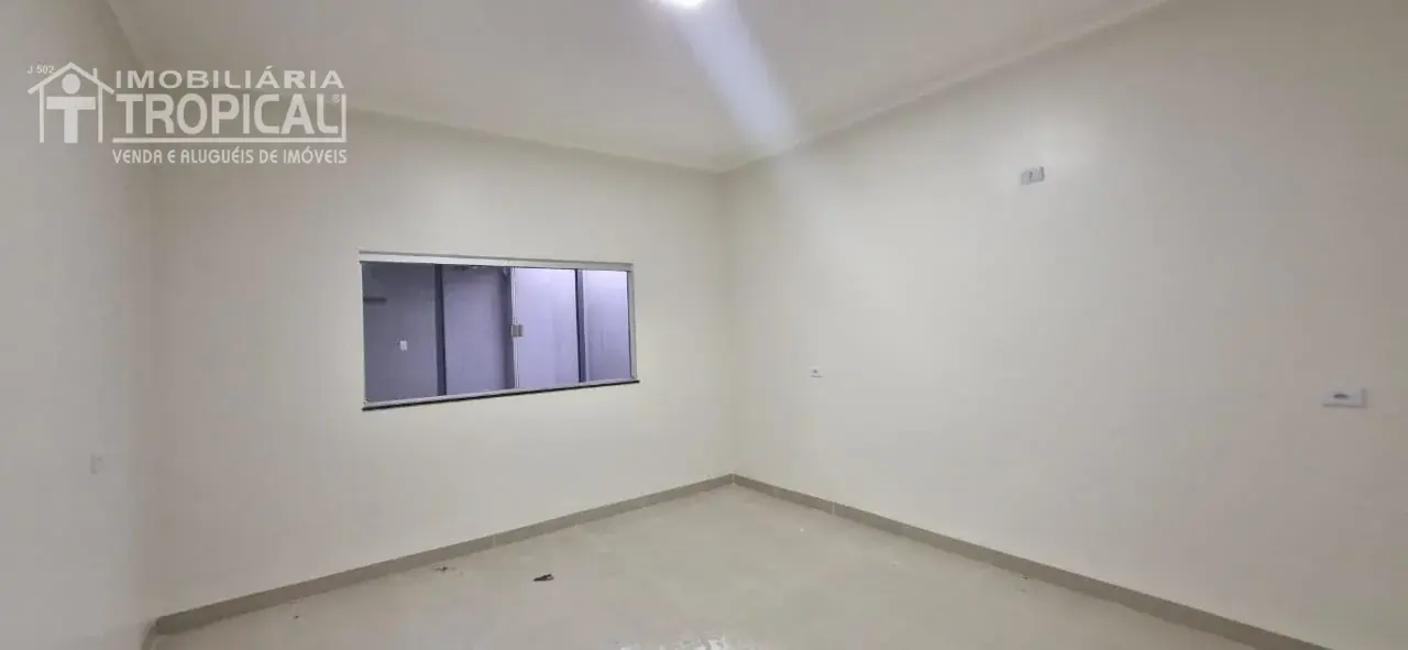 Aluga-se casa bem localizada no setor Jd. Aeroporto em Porto Nacional-To. — Miniatura 10