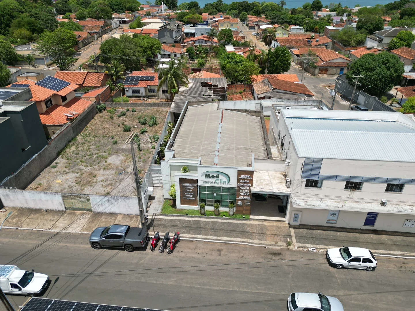 Vendo Clinica Medica no Centro de Porto Nacional-TO — Miniatura 11