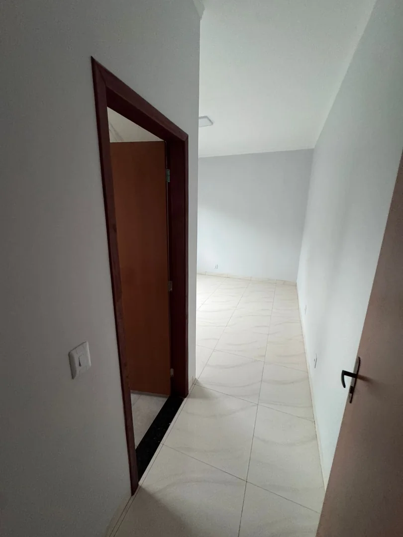 VENDO CASA NOVA LOCALIZADA NO SETOR GUAXUPE EM PORTO NACIONAL-TO. — Miniatura 9