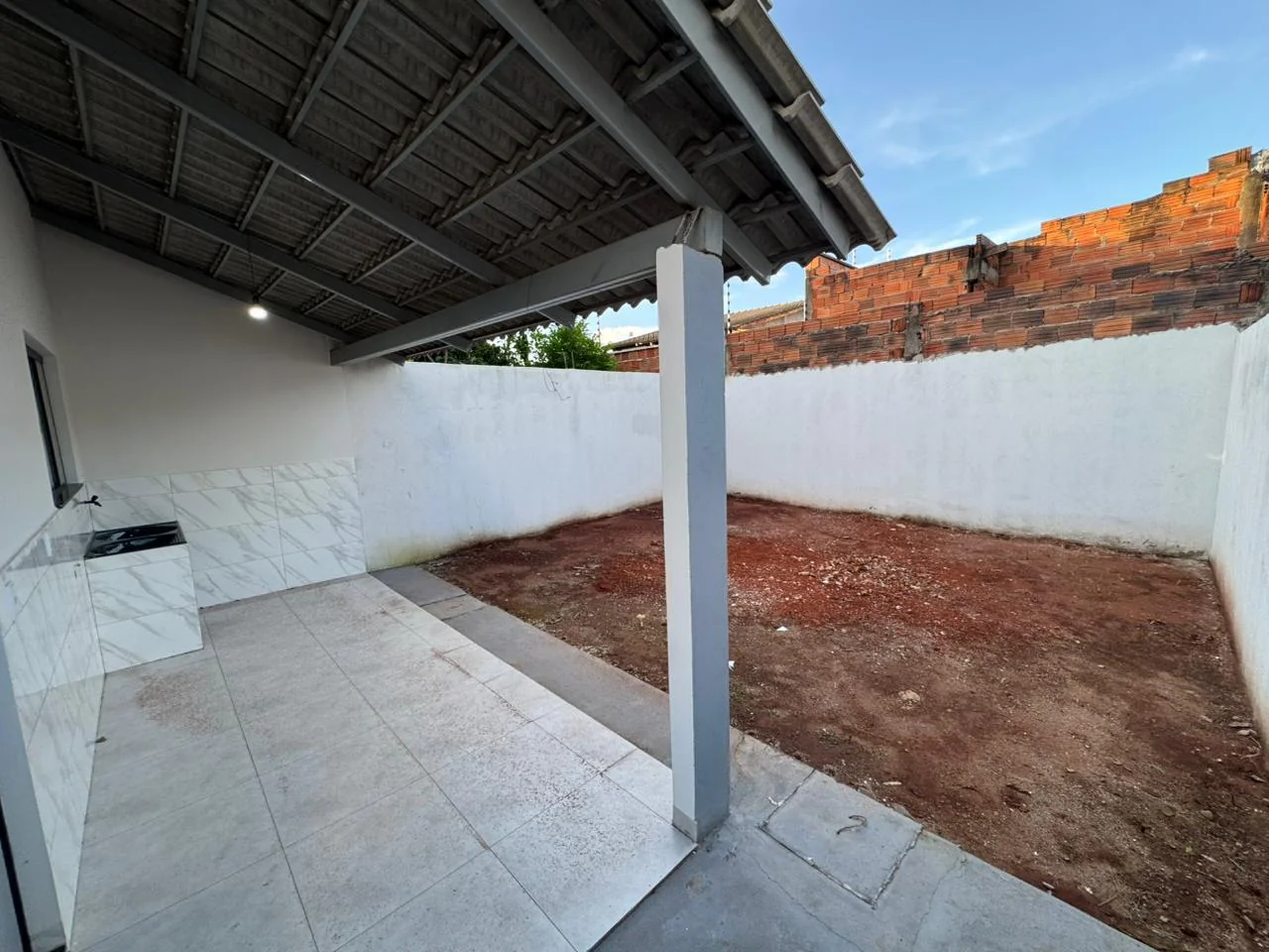 VENDO CASA NOVA LOCALIZADA NO SETOR GUAXUPE EM PORTO NACIONAL-TO. — Miniatura 14