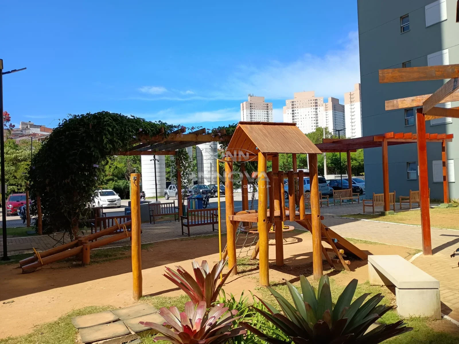 Apartamento para venda, 45m², 2 dormitórios, sacada, vaga e lazer, no Jd Santa Tereza, Carapicuiba — Miniatura 27