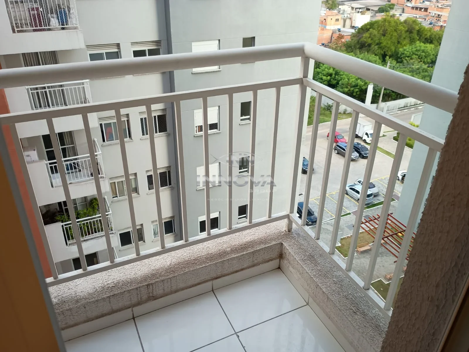 Apartamento para venda, 45m², 2 dormitórios, sacada, vaga e lazer, no Jd Santa Tereza, Carapicuiba — Miniatura 4