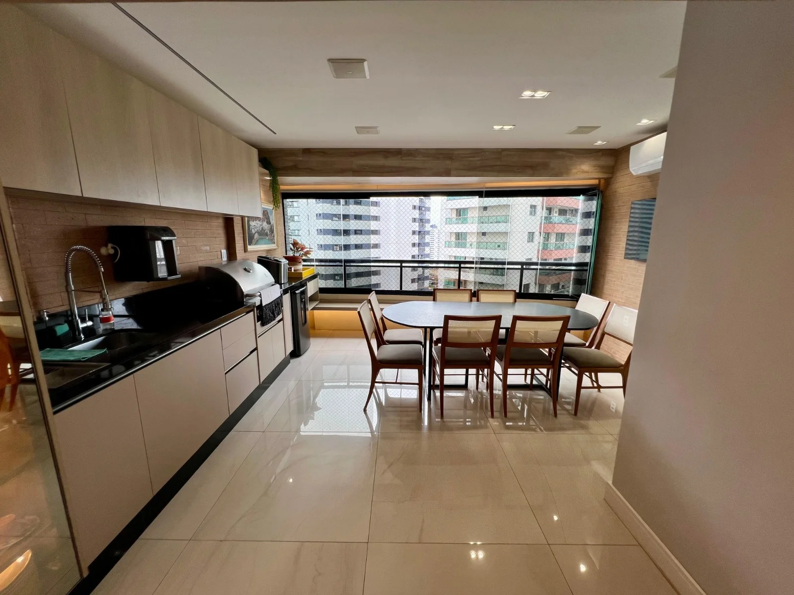 LUMIAR VENDE | Piazza Savonna — Miniatura 3