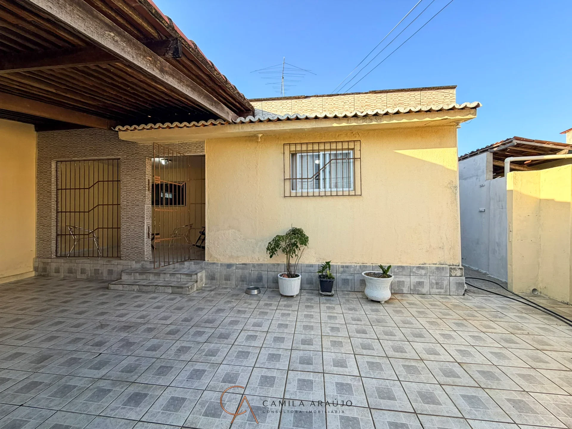 Casa à venda em Nova Parnamirim com 3 quartos, suíte e amplo terreno — Miniatura 3