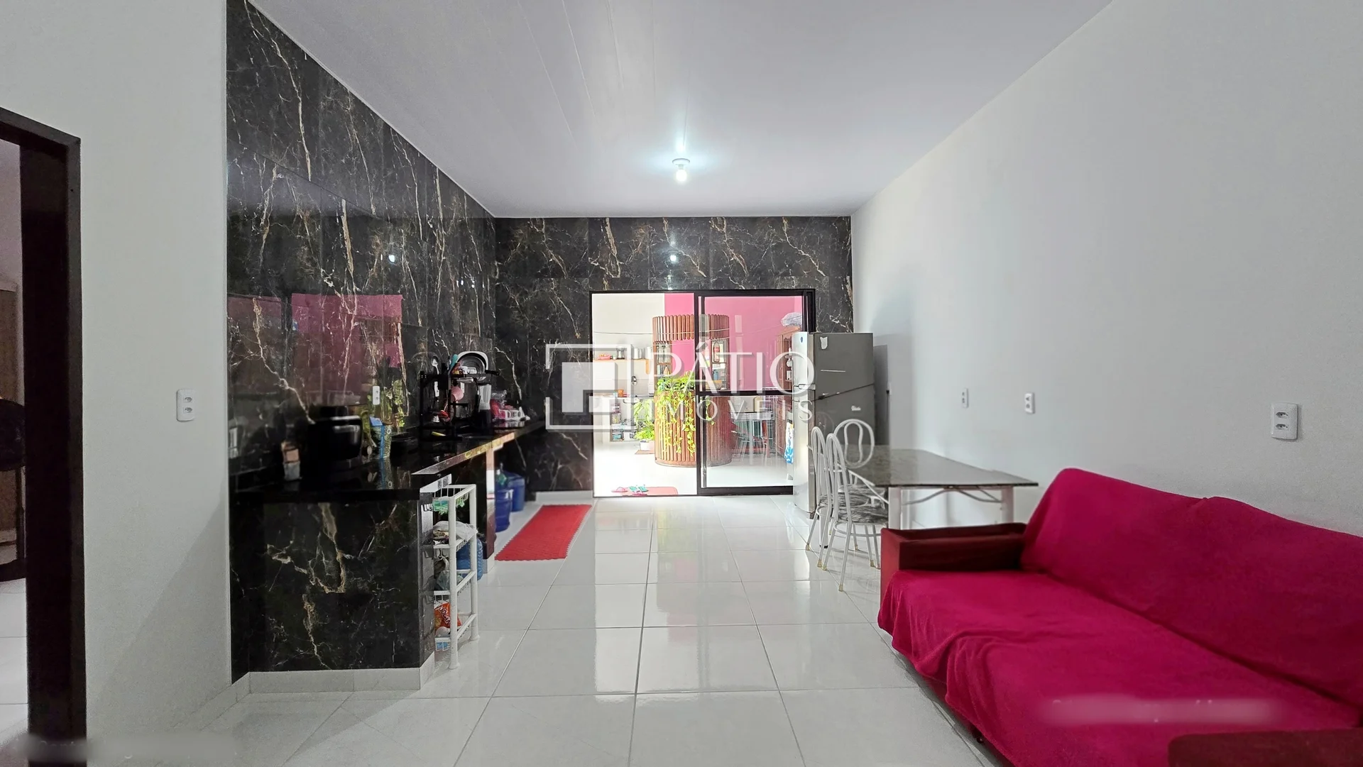 Casa 3 Suítes à Venda no Mangueirão, Belém PA — Miniatura 2