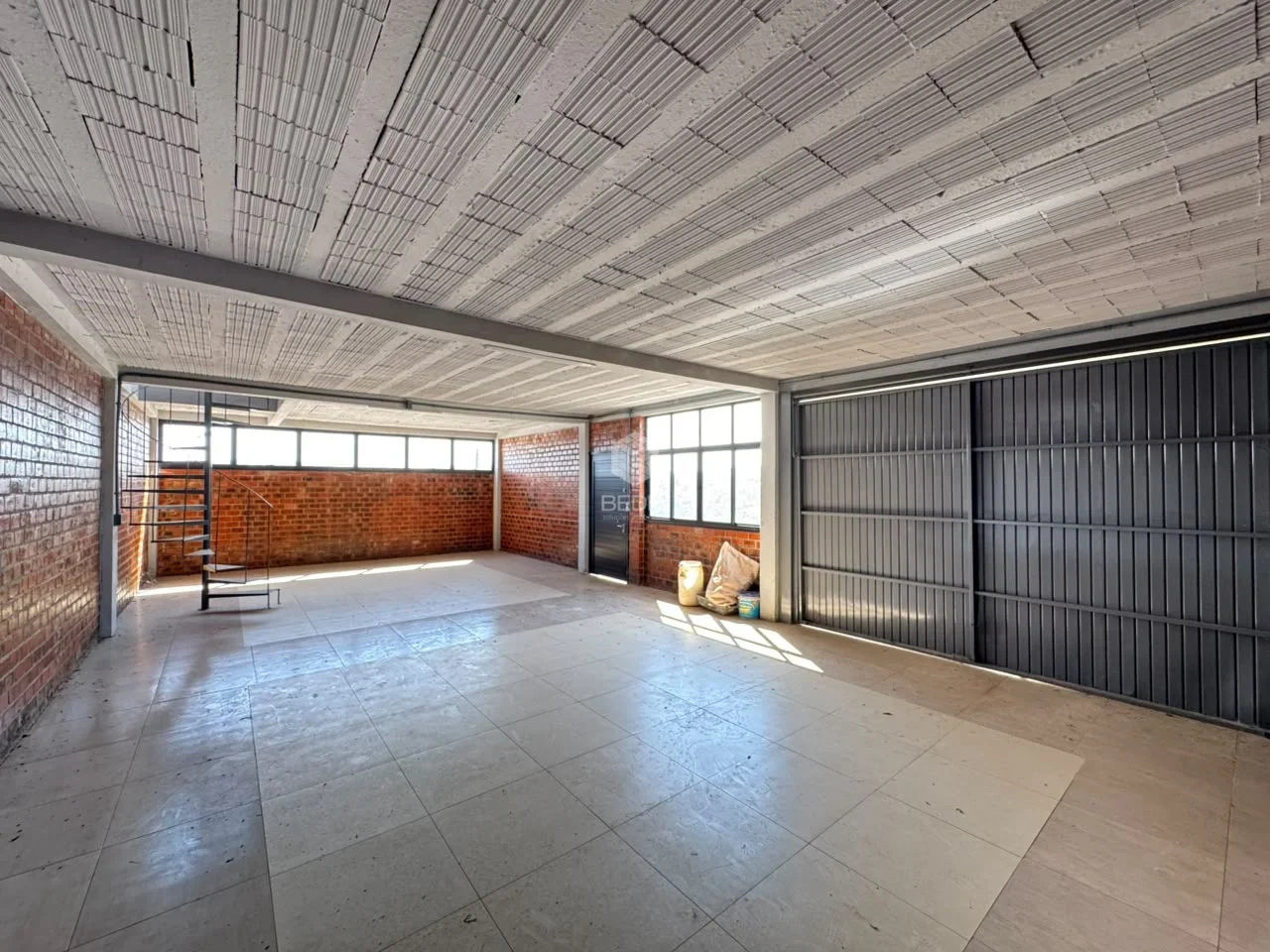 Pavilhão para locação no Bairro Industrial Salete - Serafina Corrêa RS — Miniatura 4