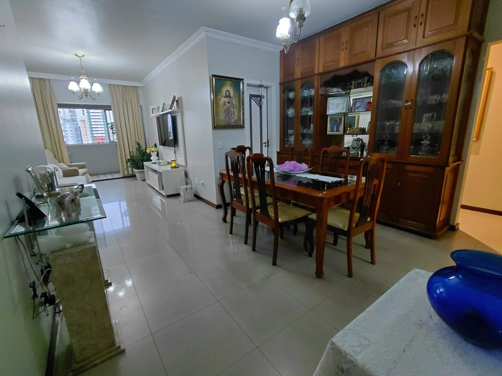 Apartamento 3 Suítes à Venda no Umarizal, Belém — Miniatura 2