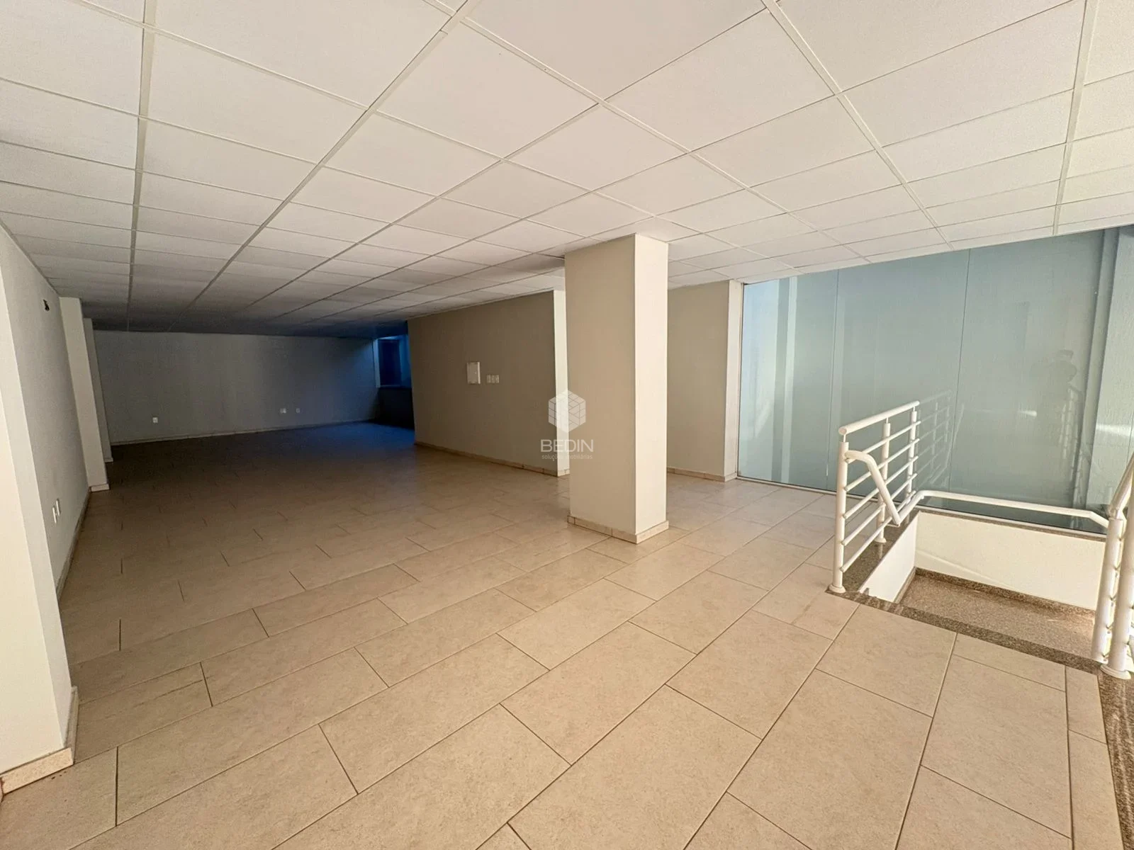 Sala comercial no centro de Serafina Corrêa — Miniatura 7
