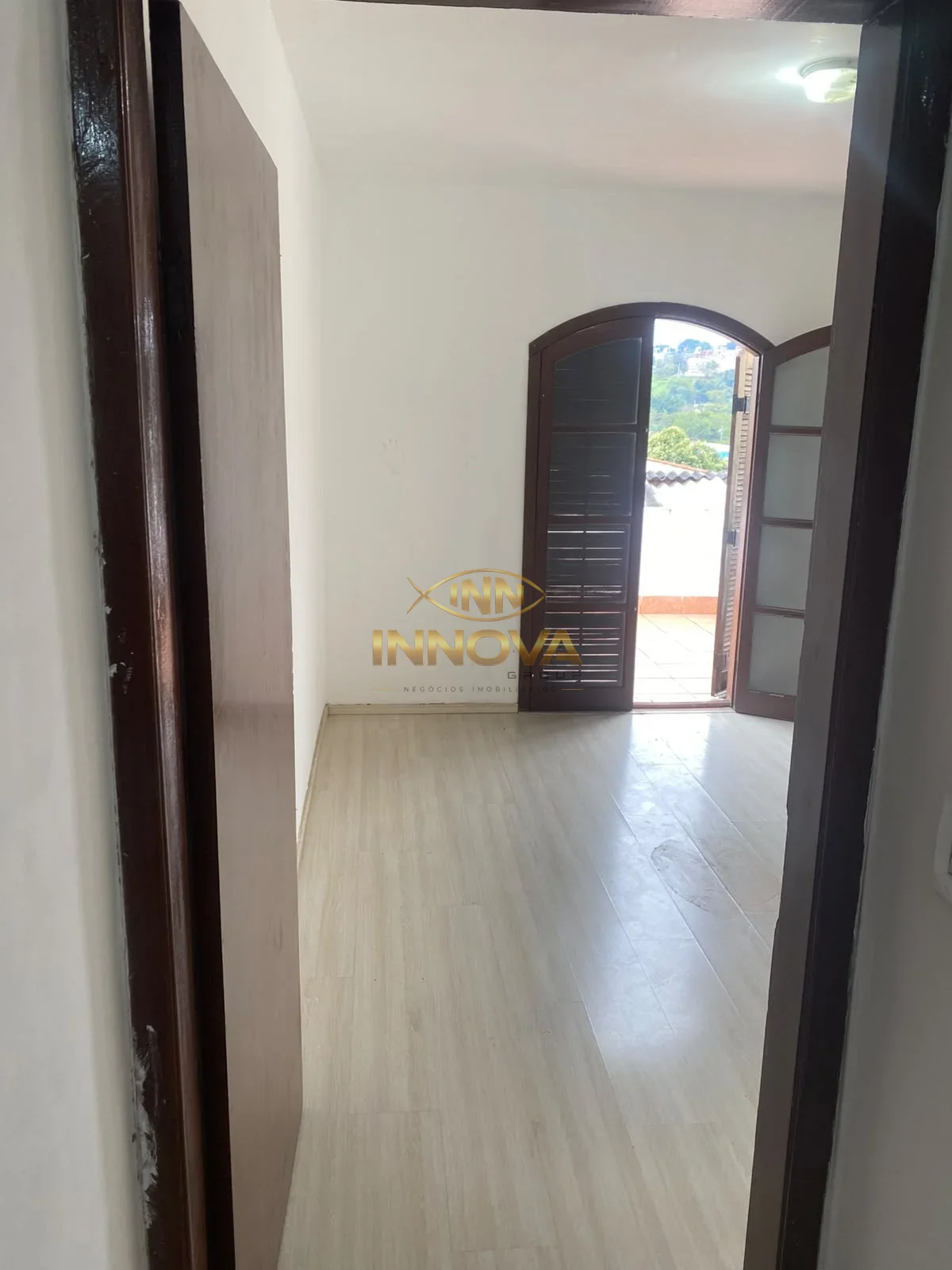 Casa individual para alugar com 220m², 2 quartos, 2 vagas e edícula, no Quitaúna, Osasco — Miniatura 15