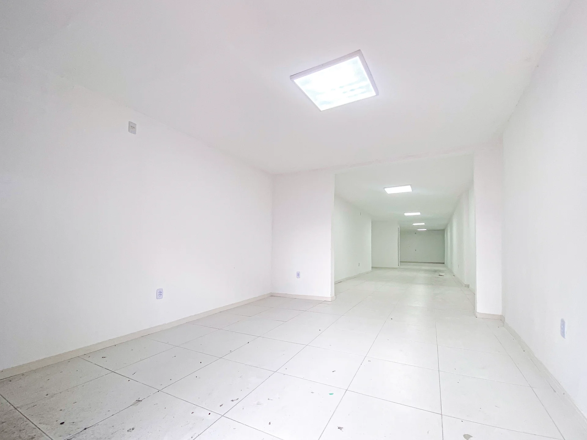 Ponto Comercial 112m² à Venda no Guamá, Belém