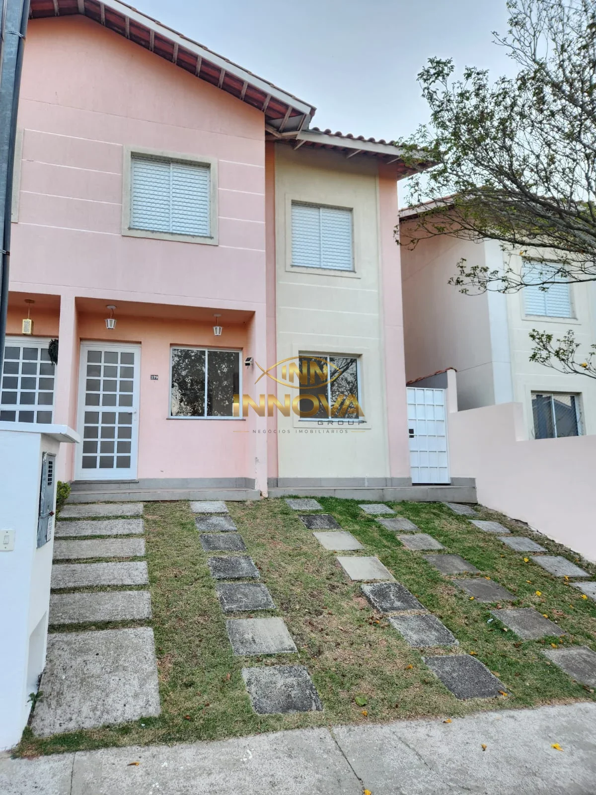 Casa de condomínio para venda, 84m², 3 dormitórios, suíte e 2 vagas na Granja Viana, Cotia — Miniatura 3