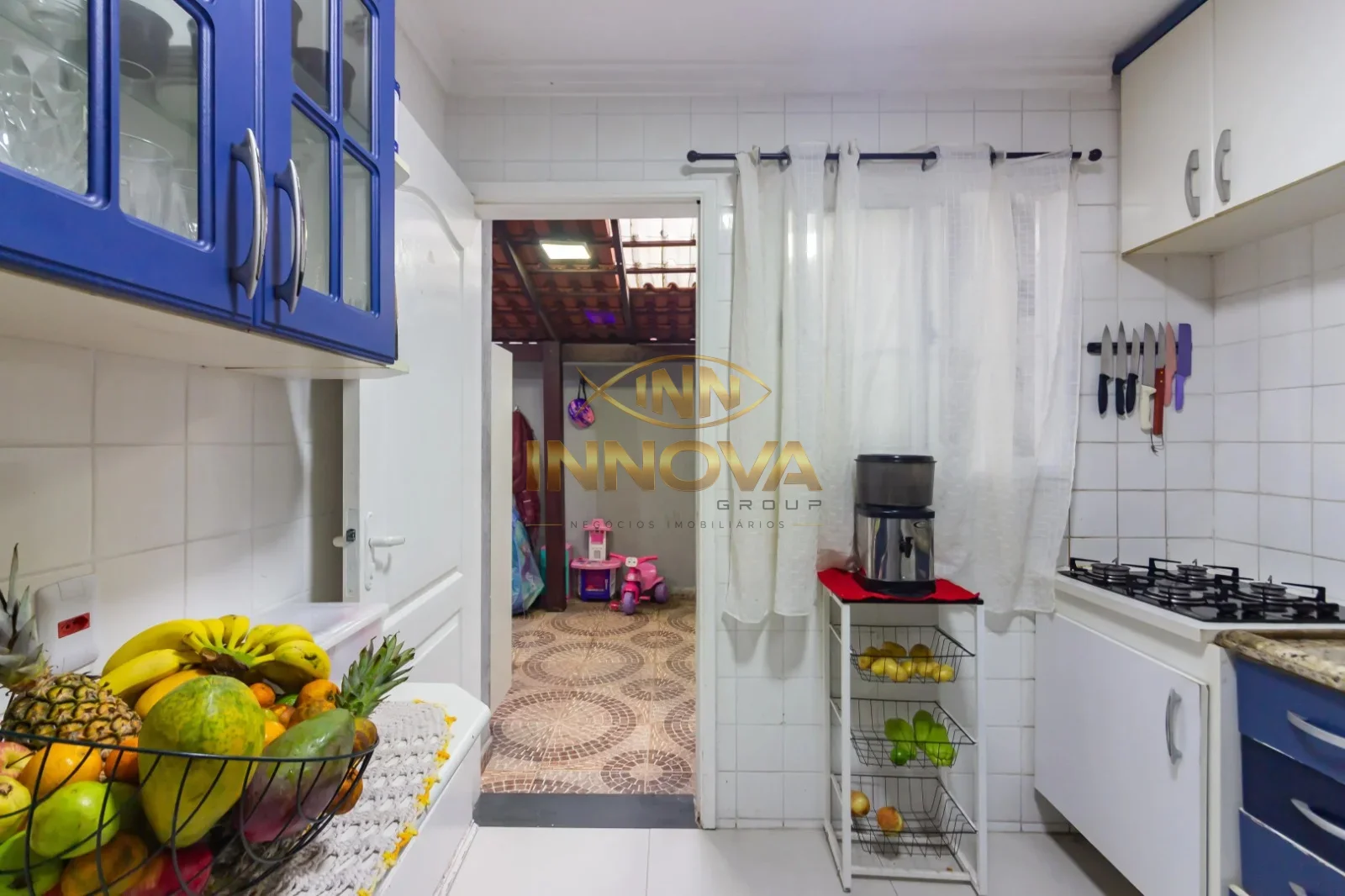 Casa de condomínio à venda, 90m², 2 dormitórios, suíte, quintal e lazer na Granja Viana — Miniatura 8