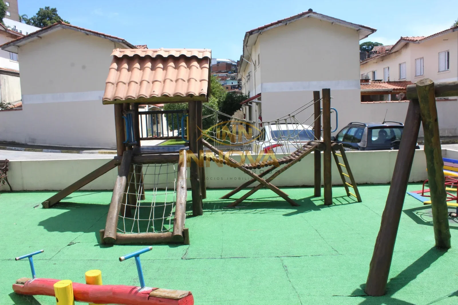 Casa de condomínio à venda, 90m², 2 dormitórios, suíte, quintal e lazer na Granja Viana — Miniatura 35