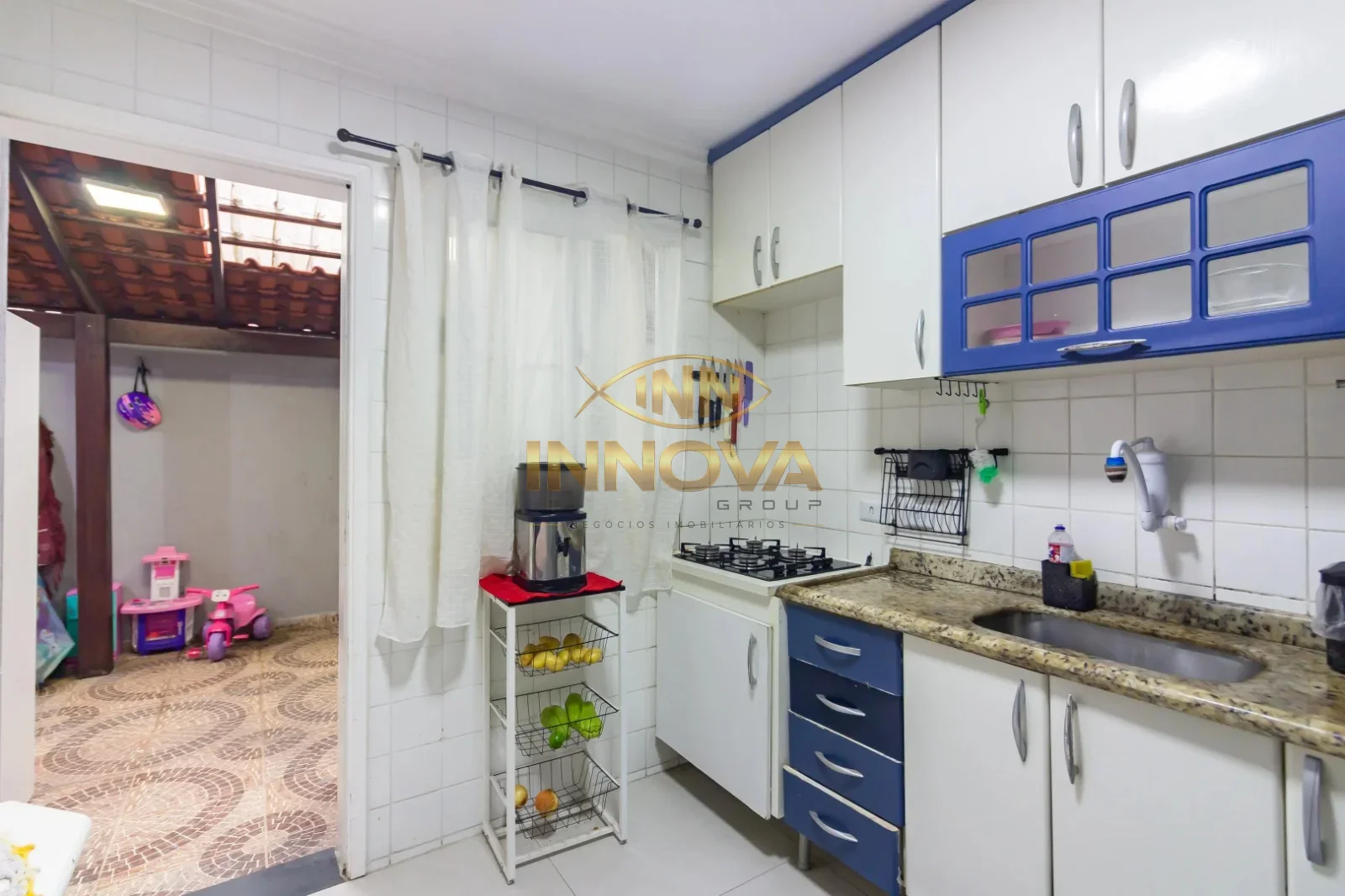 Casa de condomínio à venda, 90m², 2 dormitórios, suíte, quintal e lazer na Granja Viana — Miniatura 6