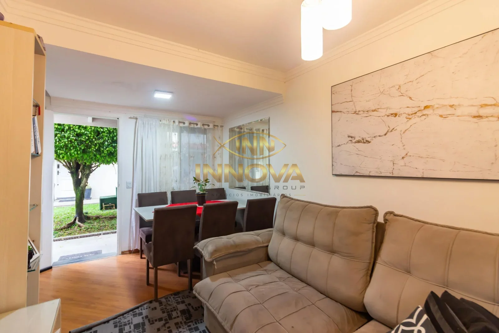 Casa de condomínio à venda, 90m², 2 dormitórios, suíte, quintal e lazer na Granja Viana — Miniatura 2