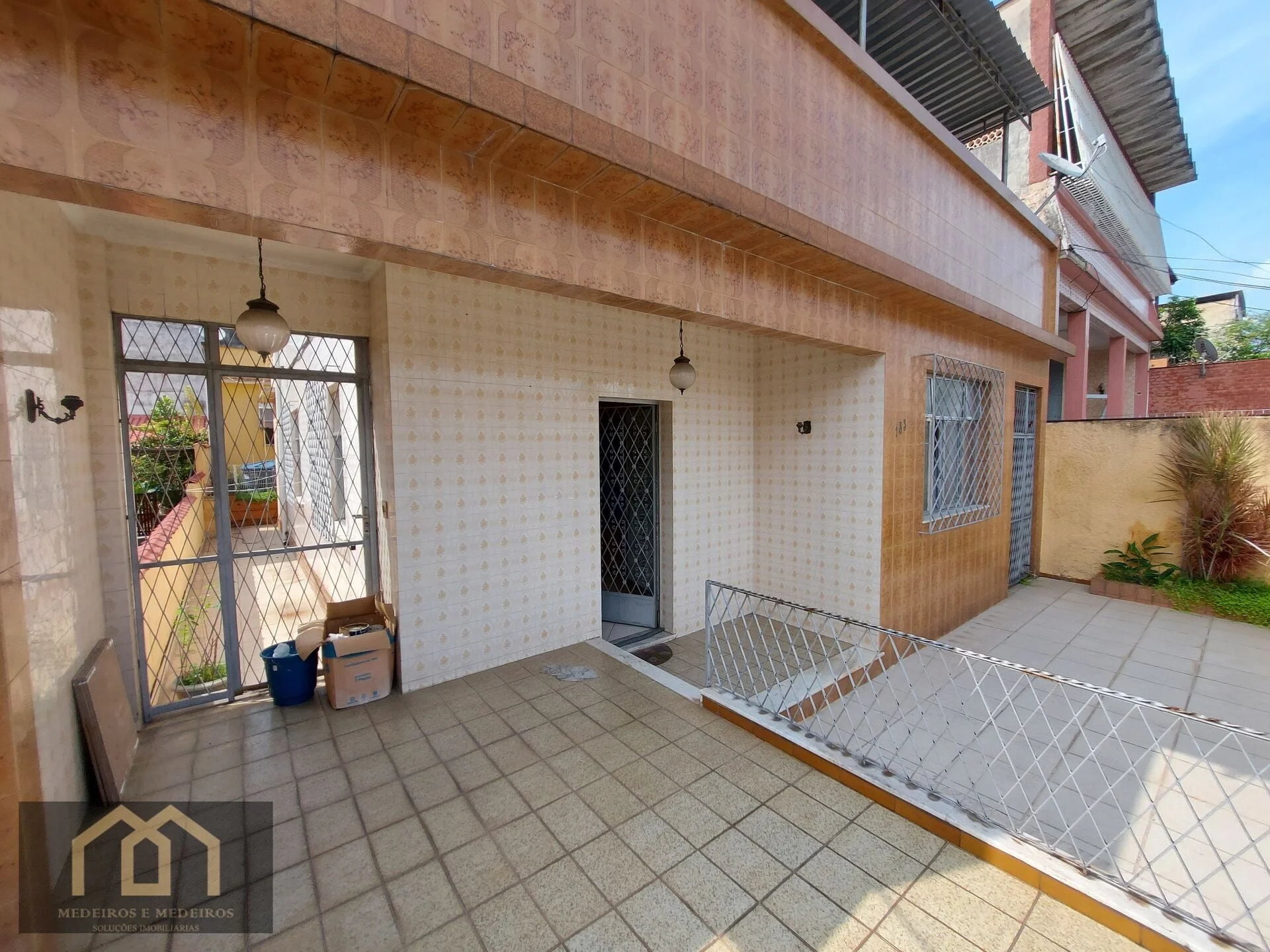 2 Casas com terraço e terreno — Miniatura 3