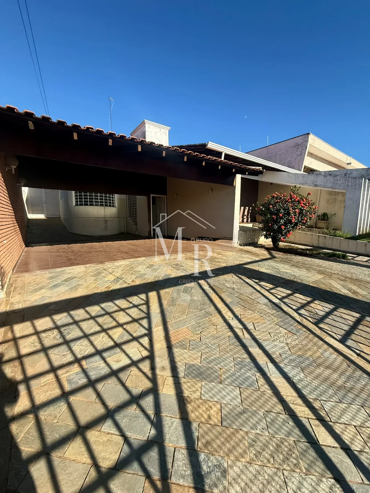 Casa à Venda e Aluguel no Vale do Sol, Votuporanga