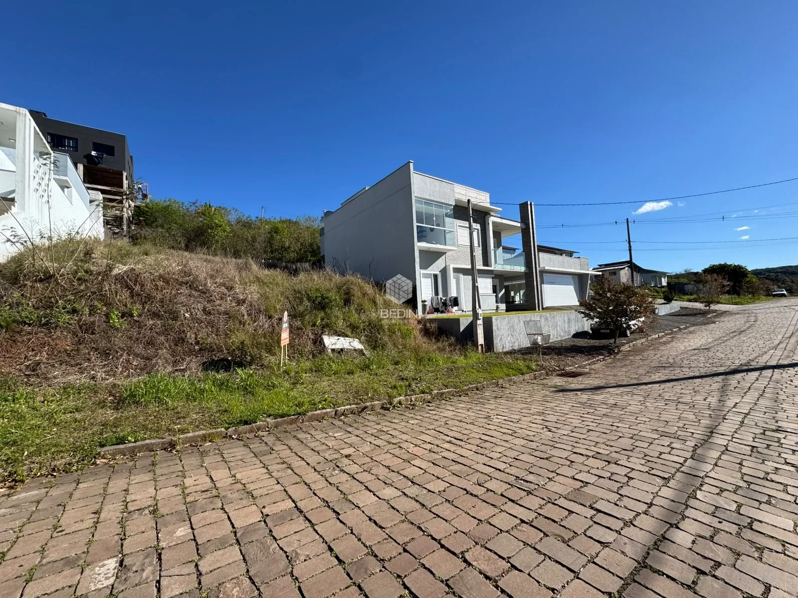 Terreno à Venda com 520m² | Oportunidade — Miniatura 5