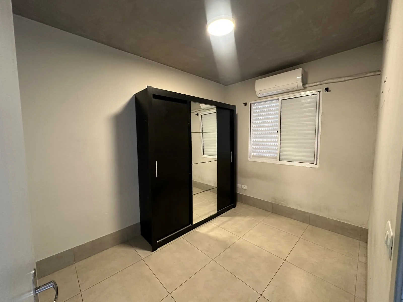 CASA LOCAÇÃO - CONDOMÍNIO MORADAS II — Miniatura 4