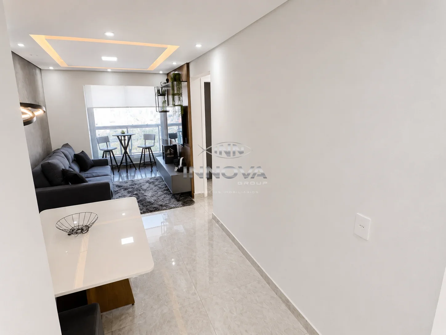 Apartamento mobiliado para aluguel, 52m² com 2 dormitórios, sacada, vaga e lazer no Jd Roberto, Osasco — Miniatura 3