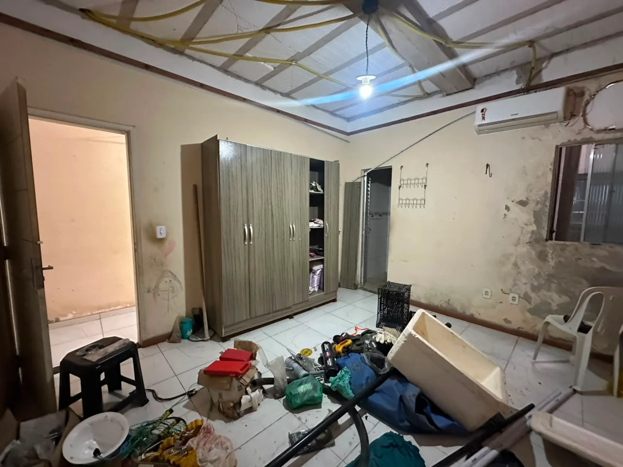 LUMIAR VENDE | CASA DE 2 PAVIMENTOS – TV. ANGUSTURA COM DOIS PAVIMENTOS  NA SAGRAMENTA — Miniatura 24