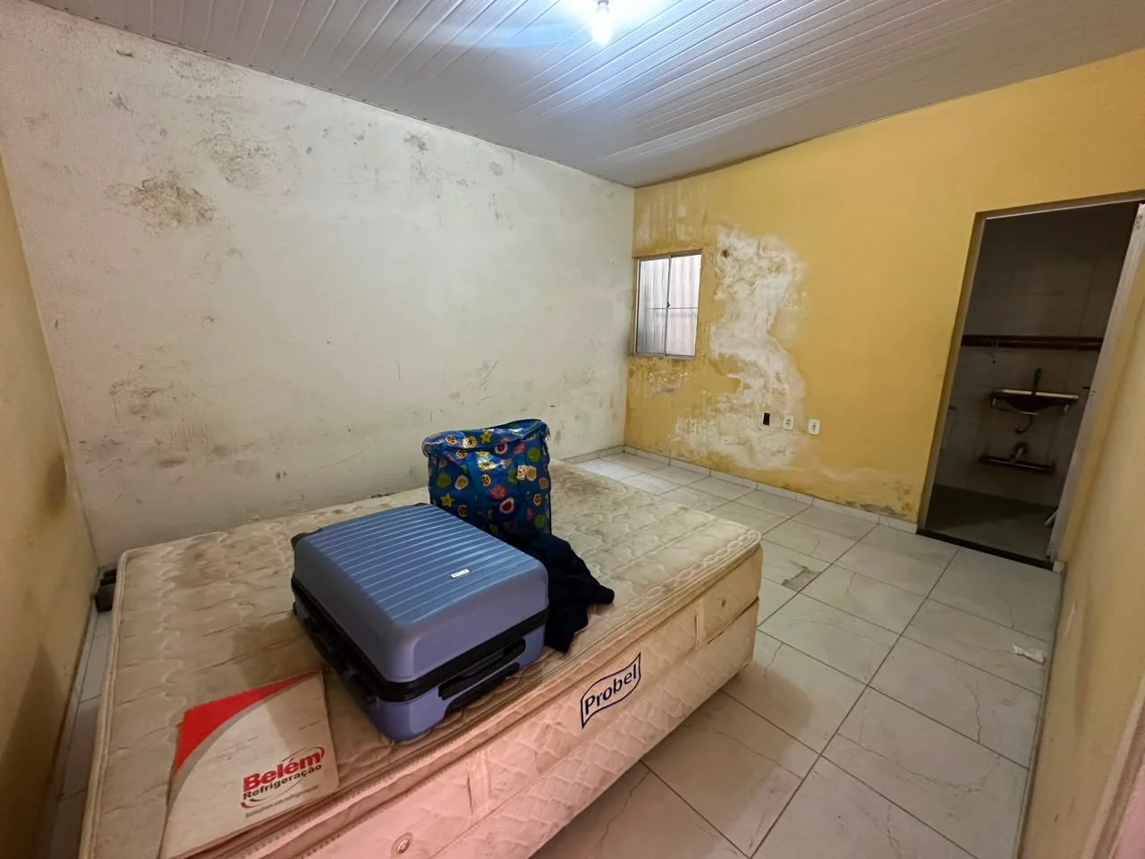 LUMIAR VENDE | CASA DE 2 PAVIMENTOS – TV. ANGUSTURA COM DOIS PAVIMENTOS  NA SAGRAMENTA — Miniatura 4