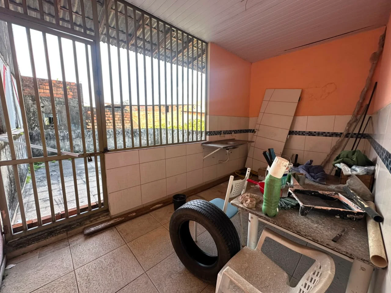 LUMIAR VENDE | CASA DE 2 PAVIMENTOS – TV. ANGUSTURA COM DOIS PAVIMENTOS  NA SAGRAMENTA — Miniatura 28
