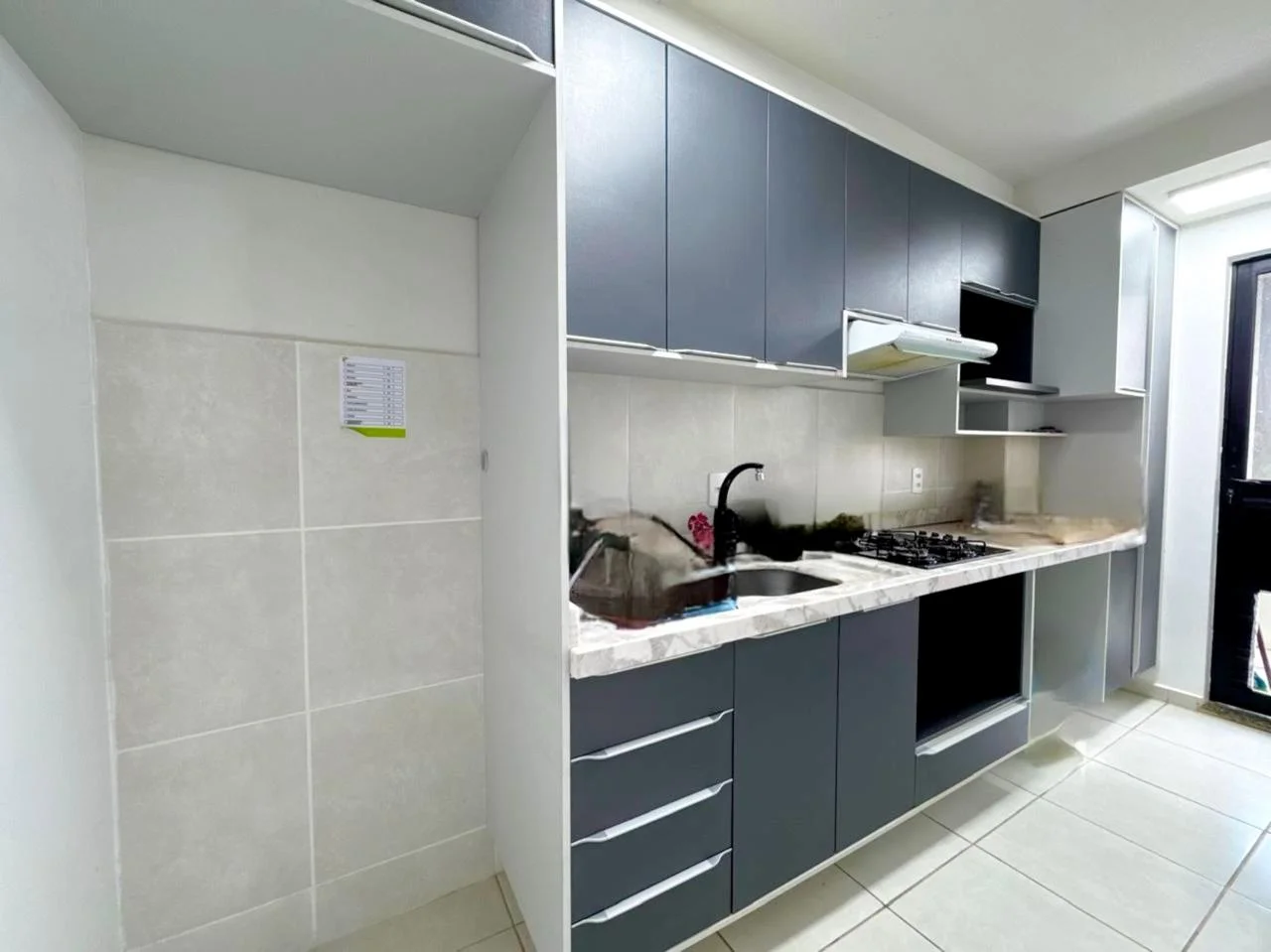 Apartamento 3 Quartos Semi-Mobiliado | Vista Cilla — Miniatura 2