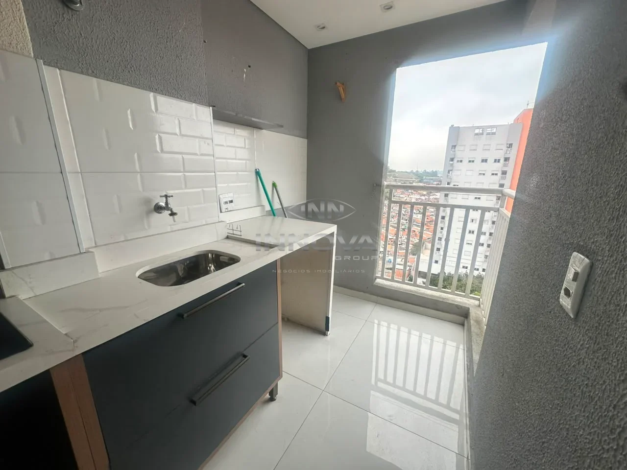 Apartamento para locação com 37m², 2 dormitórios, 1 vaga e lazer no Santa Maria, Osasco — Miniatura 2