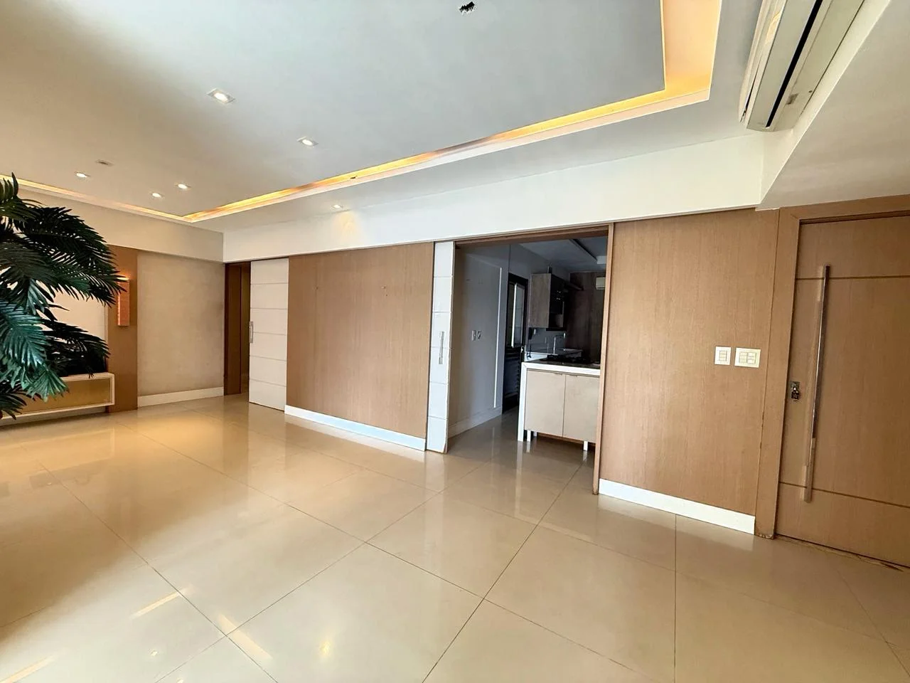 Apartamento 3 Suítes à Venda em Batista Campos — Miniatura 9