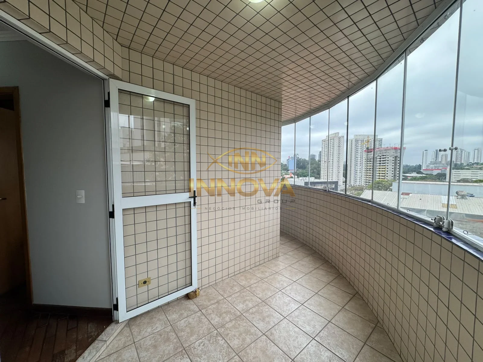 Apartamento para alugar, 81m², 2 quartos, suíte e 2 vagas no Centro, Osasco — Miniatura 9