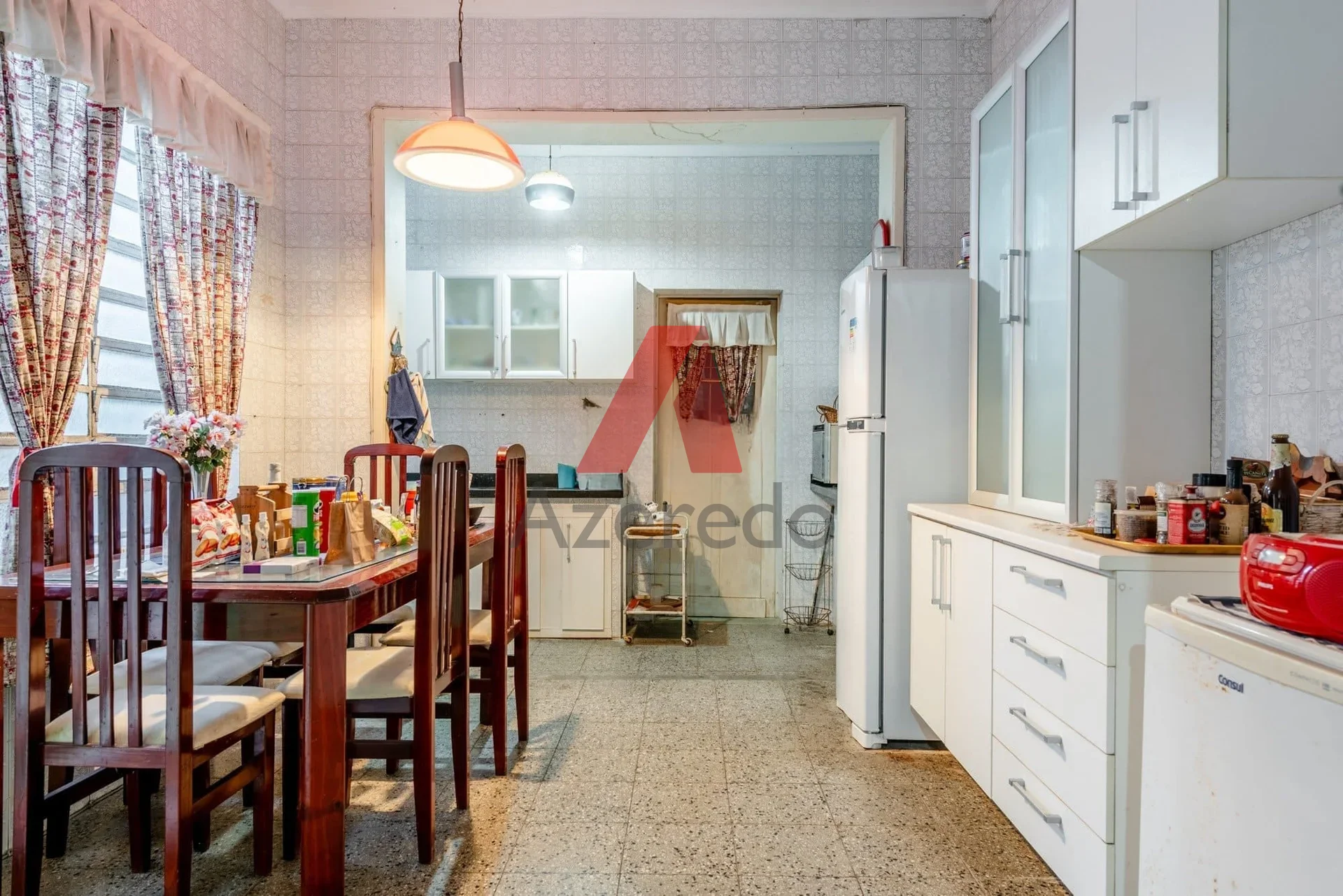 Casa 4 Dormitórios à Venda em Petrópolis, POA — Miniatura 26