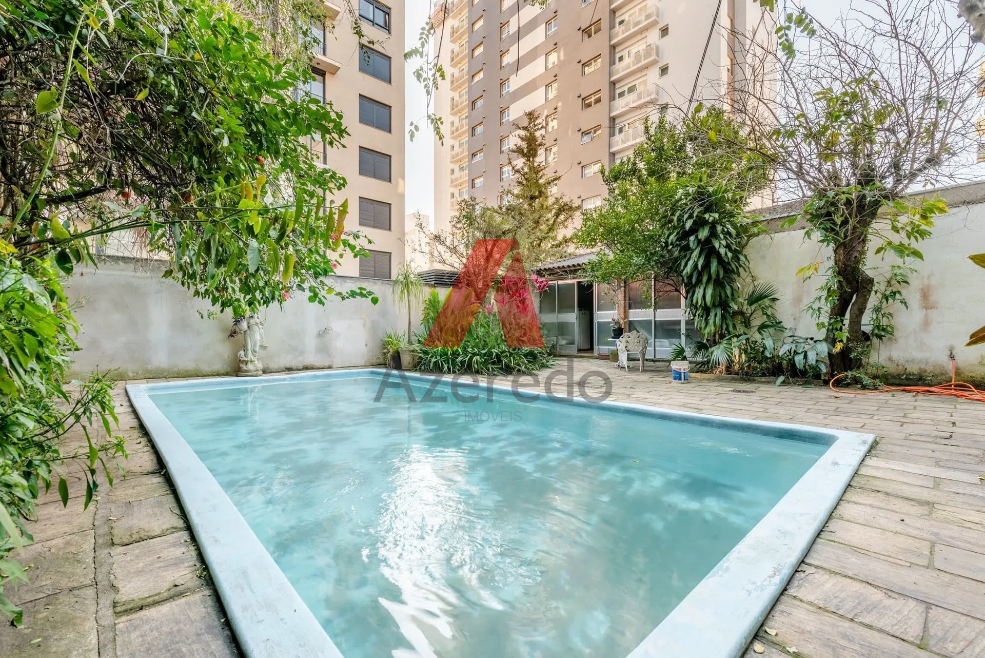 Casa 4 Dormitórios à Venda em Petrópolis, POA — Miniatura 49