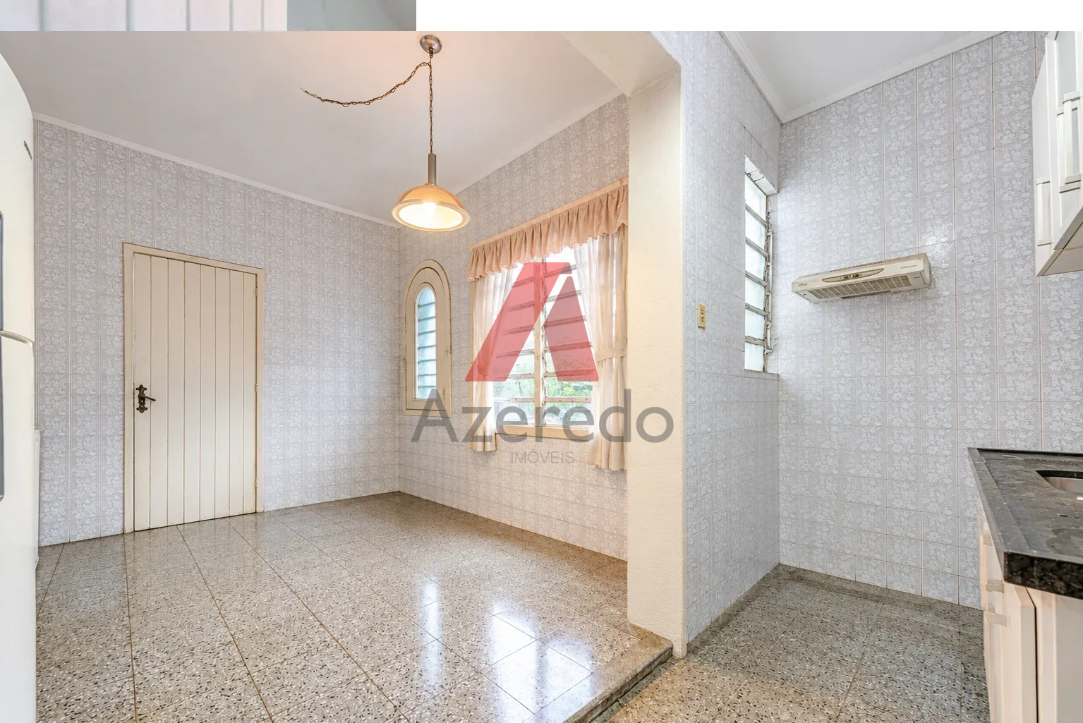 Casa 4 Dormitórios à Venda em Petrópolis, POA — Miniatura 23