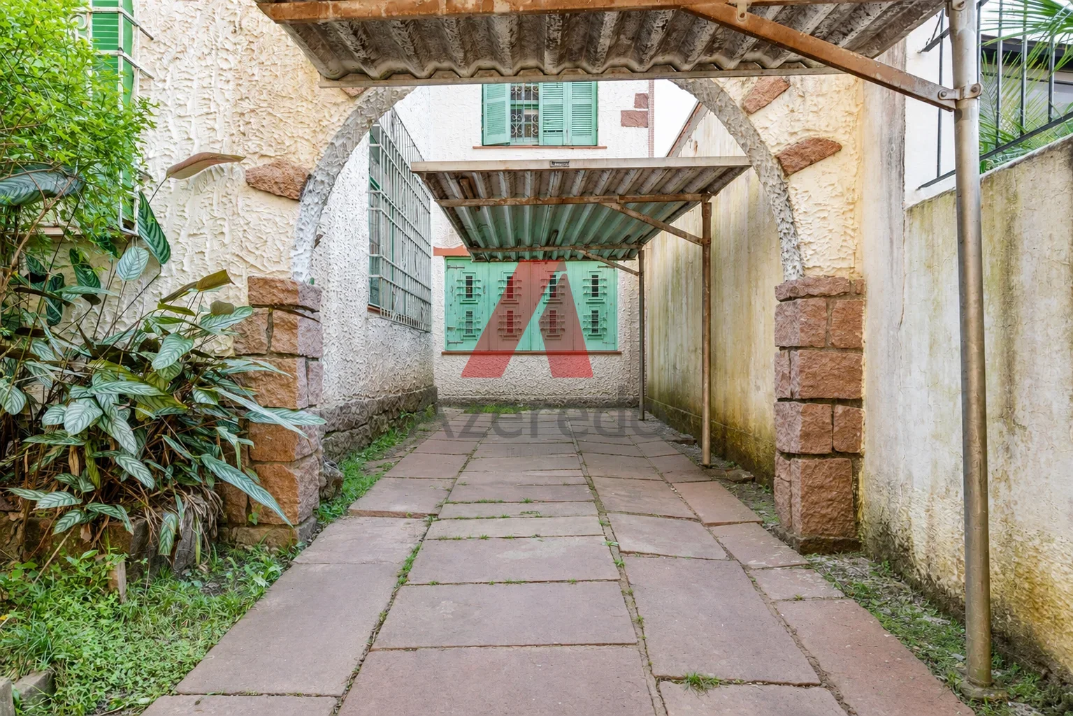 Casa 4 Dormitórios à Venda em Petrópolis, POA — Miniatura 68