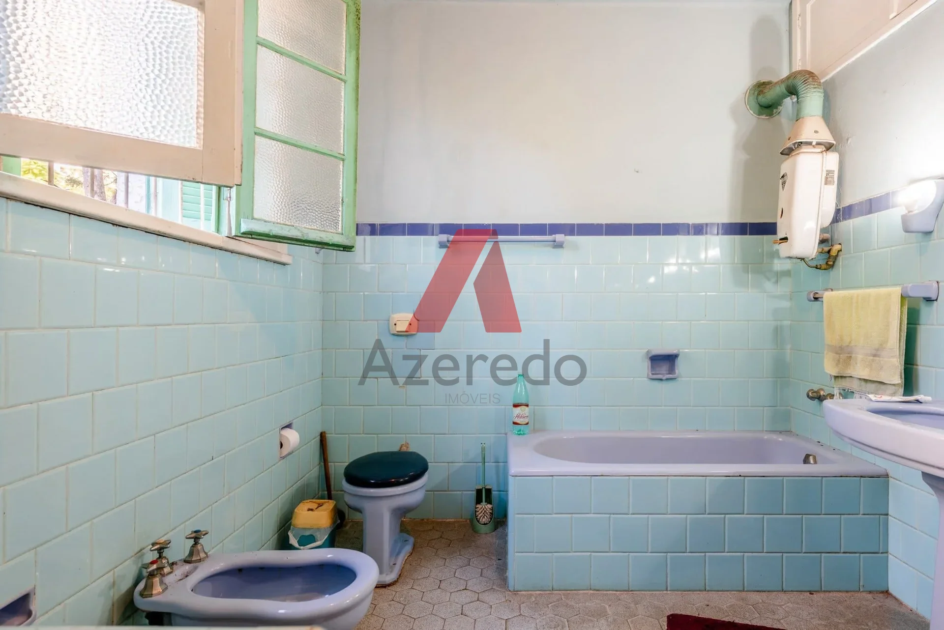 Casa 4 Dormitórios à Venda em Petrópolis, POA — Miniatura 40