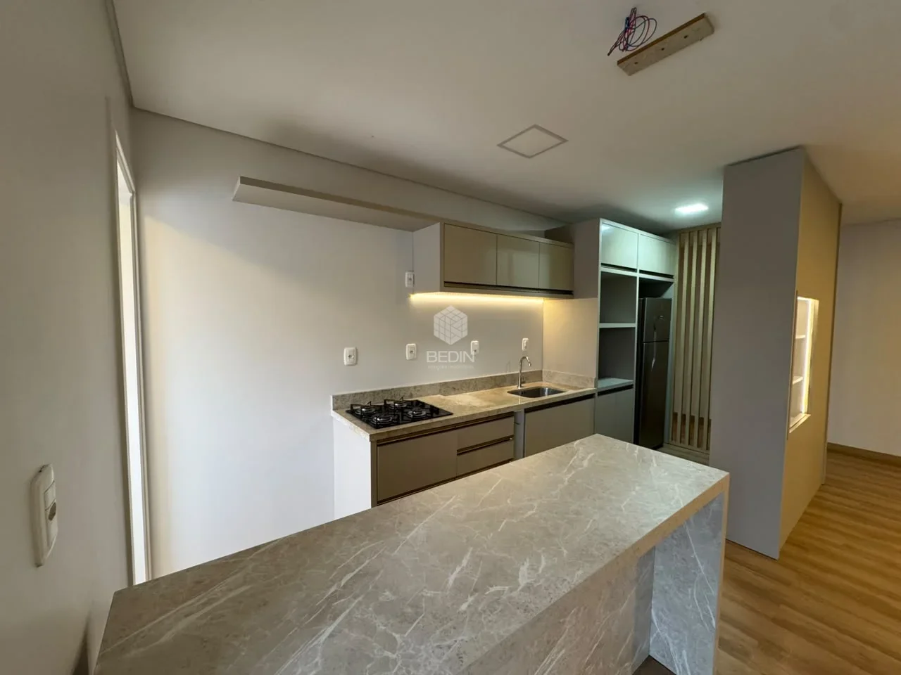 Apartamento 2 dormitórios para locação no Centro — Miniatura 7