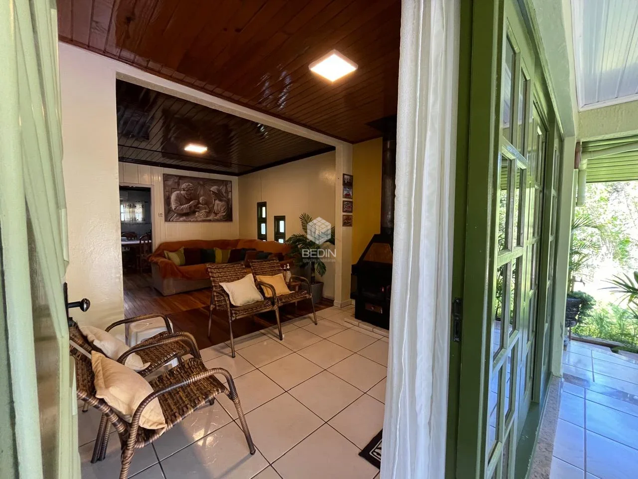 Casa 3 Dorm. à Venda no Gramadinho - Serafina Corrêa — Miniatura 2